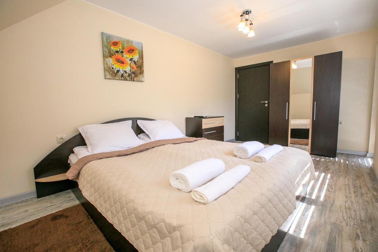 Sunpark Apartment Szandanszki Kültér fotó